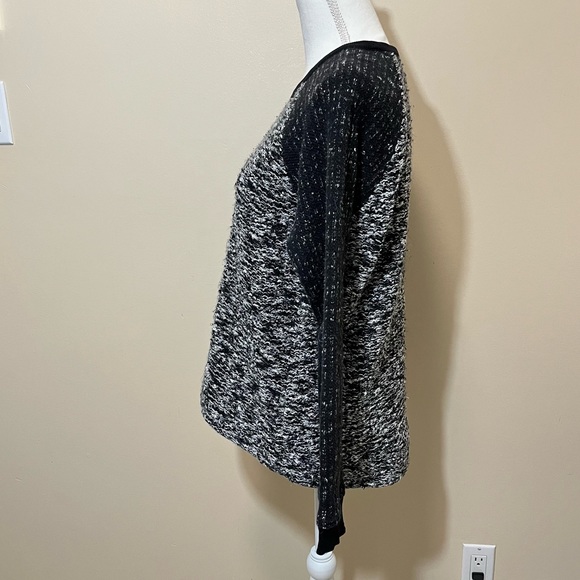 Lou & Grey Raglan Sleeve Grey and Black Sweater - Picture 5 of 11